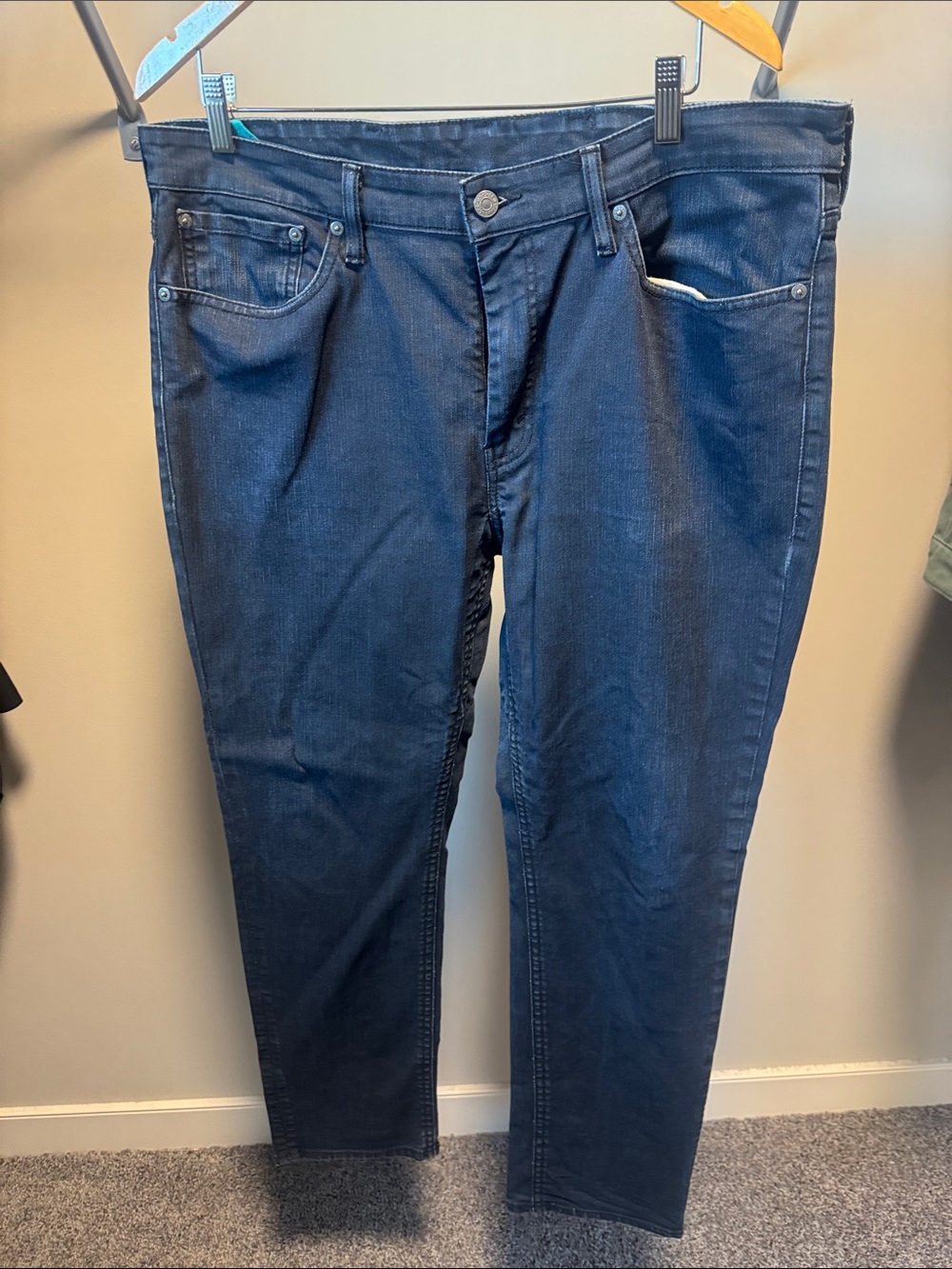 Levi's Commuted Men's Slim Jeans in Dark Blue